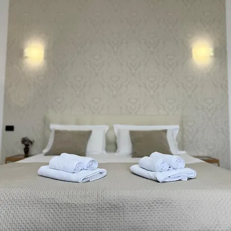 Alessia Hotel 3*